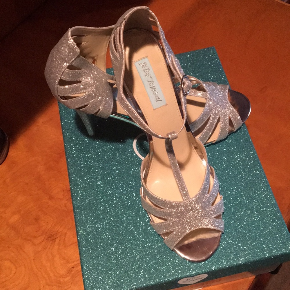 Betsey Johnson silver Heels
